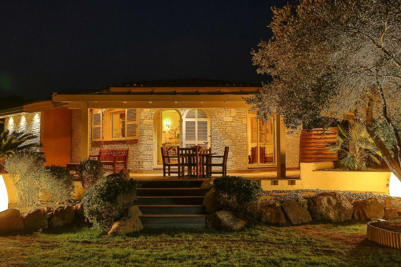Villa Cartarana Bonifacio  Luaran gambar