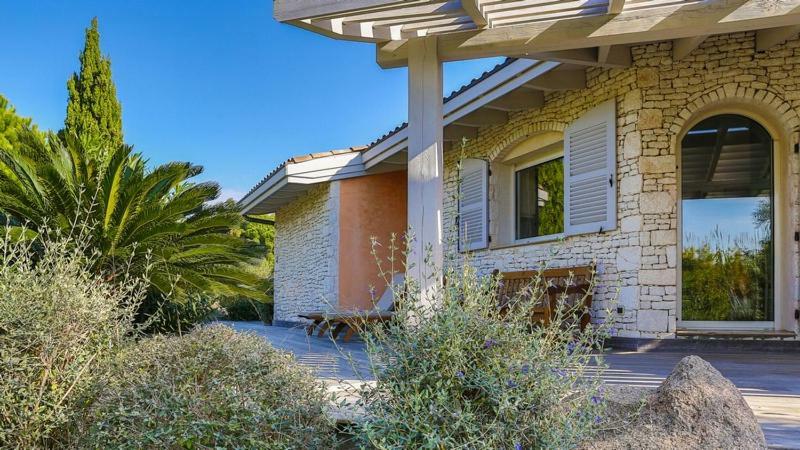 Villa Cartarana Bonifacio  Luaran gambar